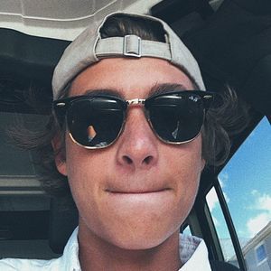 Meet your Posher, Andrew